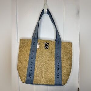 Victoria's Secret Straw Beach Blue and Beige Tote Bag ✨